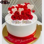 White And Red Mini Roses And Heart Theme Cake