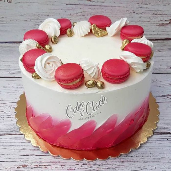 Macaron Cake