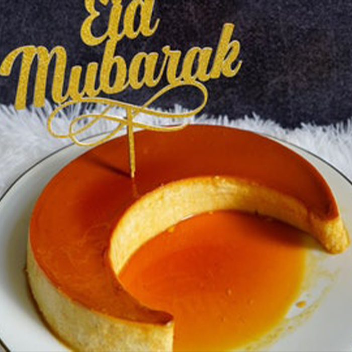 Eid Mubarak Crescent Moon Cake