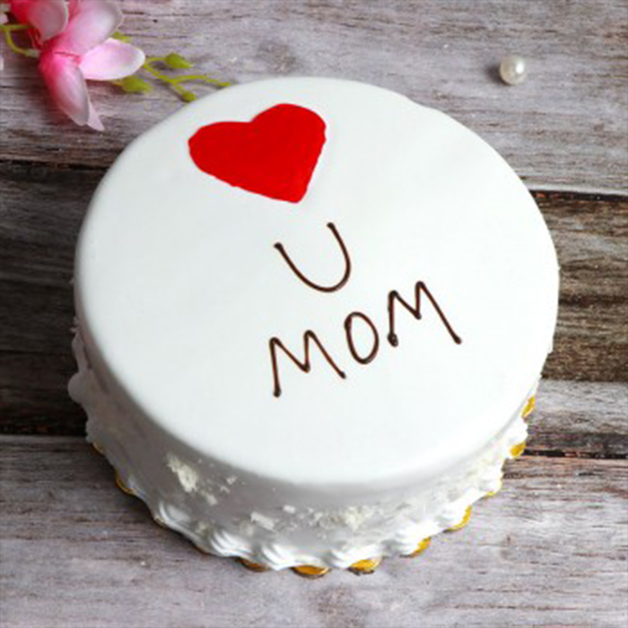White Love You Mom Cake With Red Heart