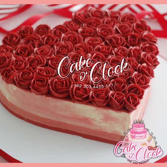 heart theme fresh roses cake