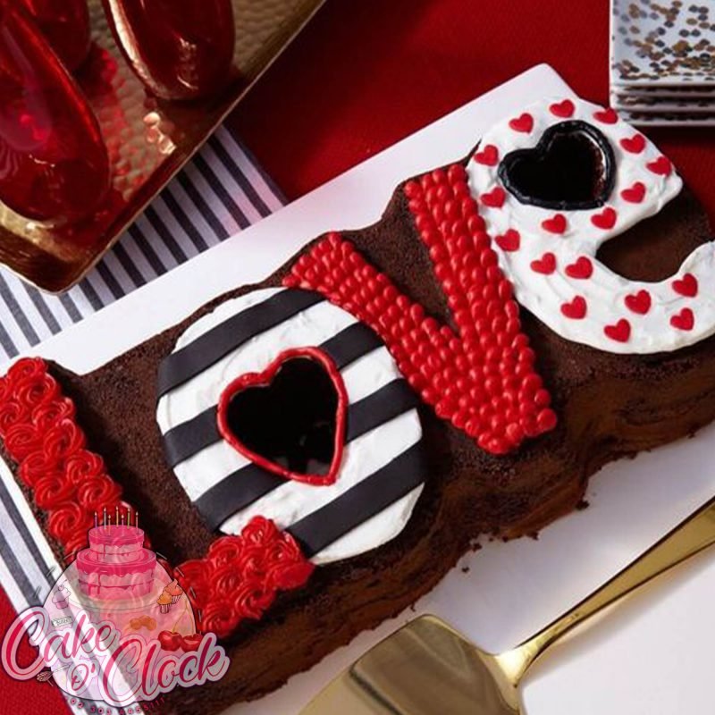 Elegant Love Cake Magnum Cakes Best Customize Designer Cakes In Lahore