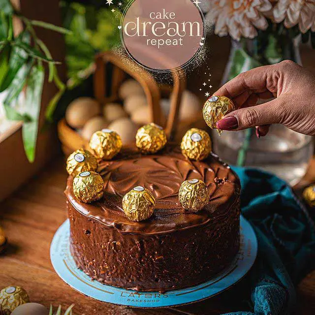Ferrero-Rocher Ferrero Rocher Cake