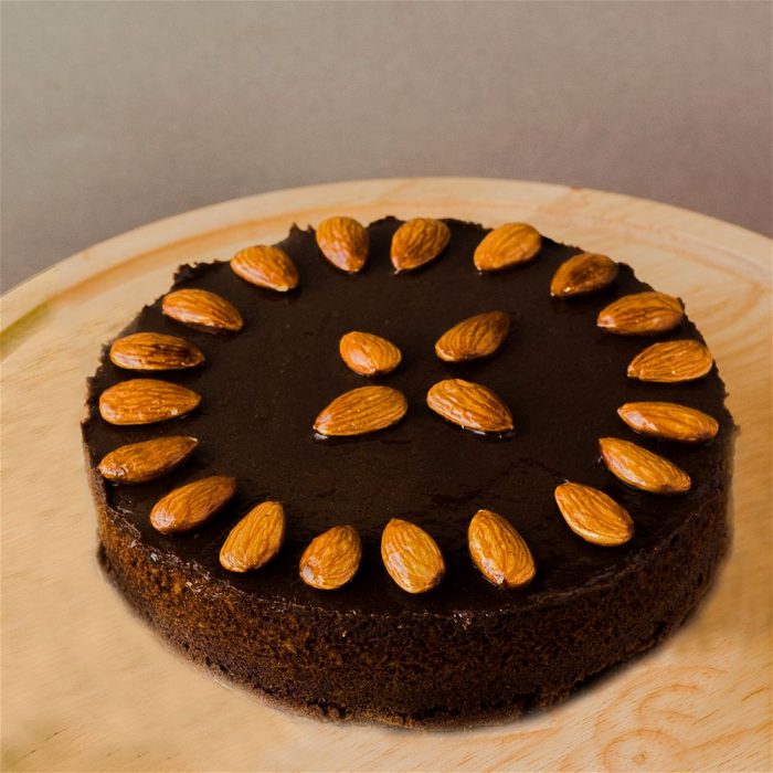 dry-almond-chocolate-cake-small