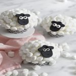 sheep cupcakes