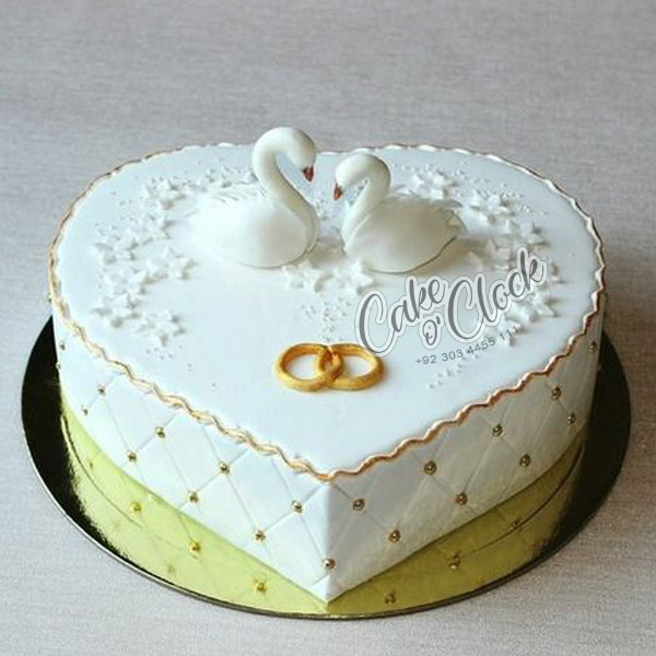 Heart Engagement cake
